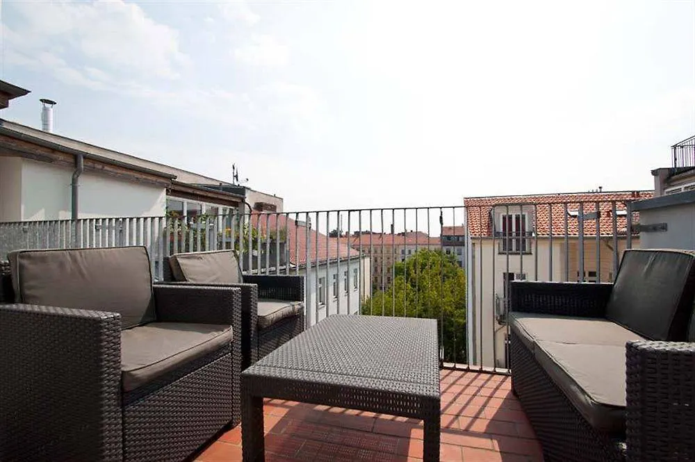 Homage Design Apartments