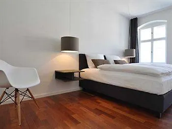 Homage Design Apartments